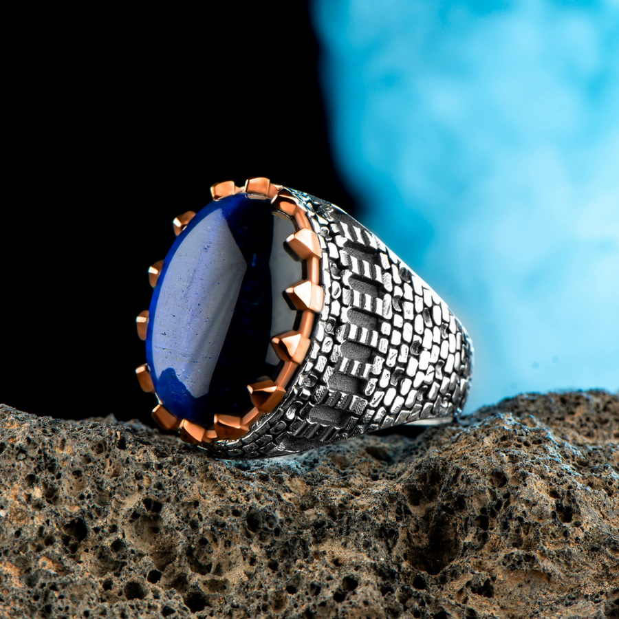 BURMESE SAPPHIRE BLUE OTTOMAN RING